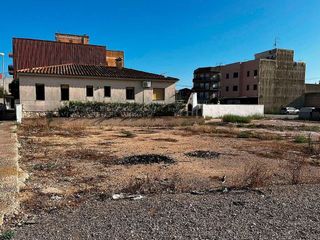 Terreno en venta en Deltebre