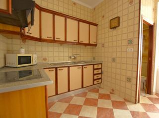 Casa adosada en venta en Sanlúcar la Mayor