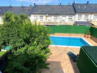 Casa pareada en venta en Viladecavalls