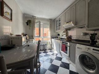 Piso en venta en Perchera en Gijón