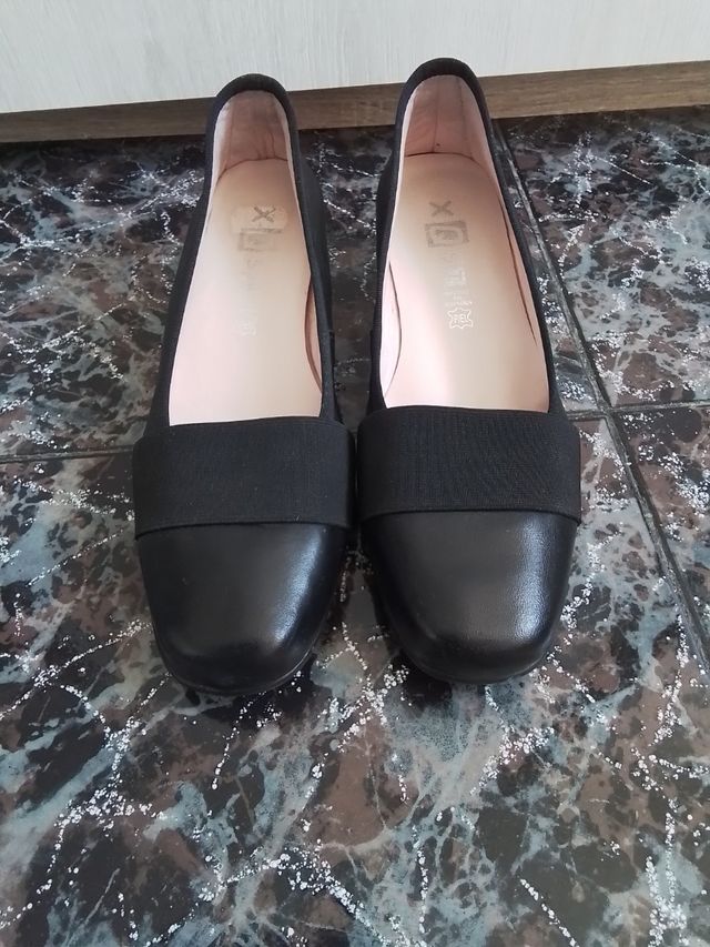 Zapatos negros piel mujer