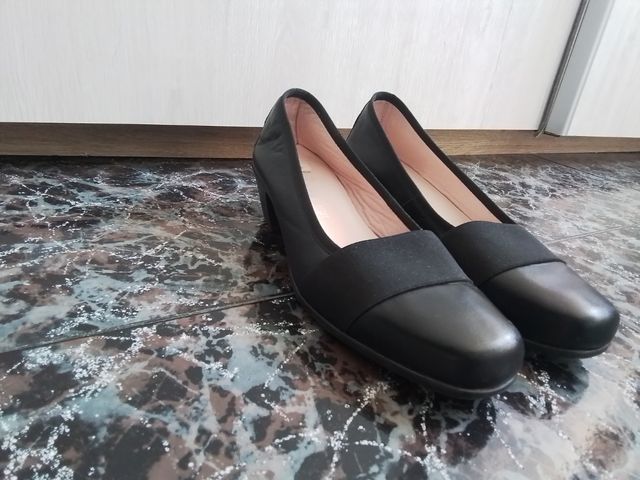 Zapatos negros piel mujer