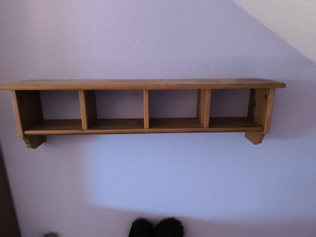 Estante madera 4 compartimentos