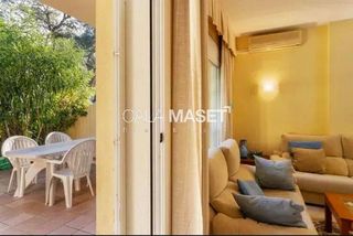 Casa adosada en venta en Els Pins - Politur en Castell-Platja d´Aro