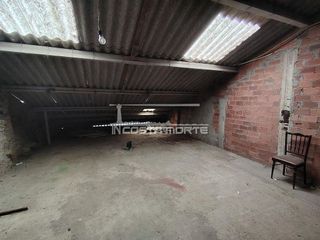 Casa adosada en venta en Cee