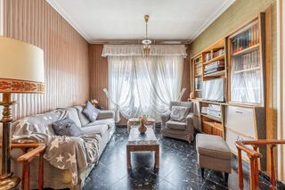 Casa adosada en venta en Porta en Barcelona