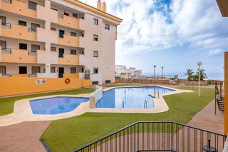 Piso en venta en Torrequebrada en Benalmádena