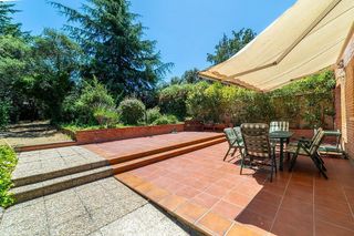 Casa pareada en venta en Zona Polideportivo Colonia en Moralzarzal