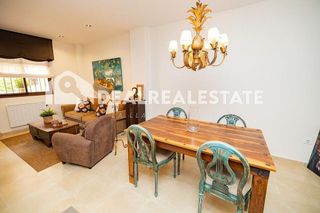 Piso en venta en Brenes