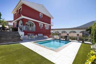 Chalet en venta en Cenes de la Vega
