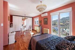 Chalet en venta en Cenes de la Vega
