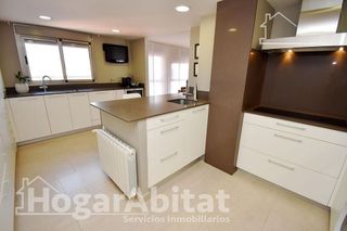 Piso en venta en Zona Piscinas en Burriana