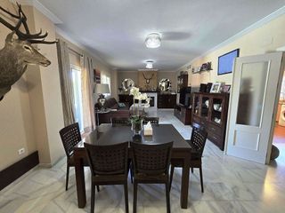 Chalet en venta en Bollullos de la Mitación