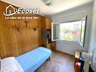 Chalet en venta en Vallirana