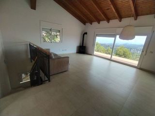 Chalet en venta en Corbera de Llobregat