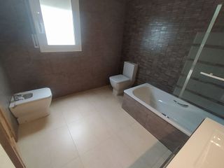Chalet en venta en Corbera de Llobregat