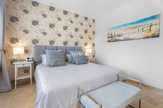 Piso en venta en Elviria en Marbella