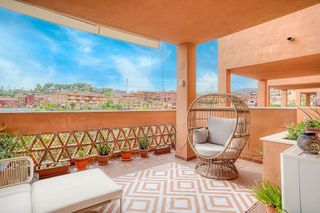 Piso en venta en Cabo Pino - Reserva de Marbella en Marbella