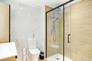 Piso en venta en Cabo Pino - Reserva de Marbella en Marbella