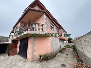 Chalet en venta en Poio