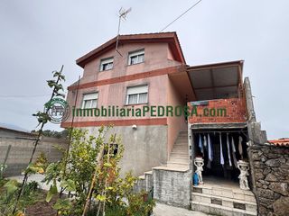 Chalet en venta en Poio