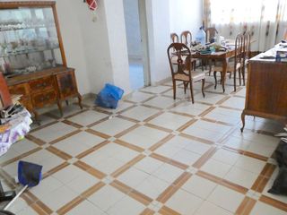 Casa pareada en venta en Zona Mercat en Rubí