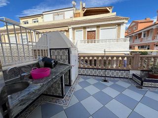 Casa adosada en venta en Torrelamata - La Mata en Torrevieja