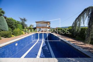 Chalet en venta en Sant Celoni