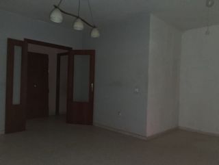 Piso en venta en Aljamar en Tomares