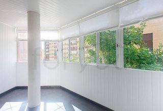 Piso en venta en La Paz en Zaragoza