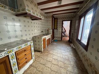 Casa adosada en venta en El Castellar-L´Oliveral en Valencia