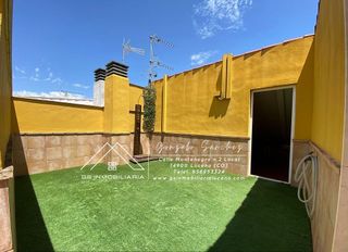 Casa adosada en venta en Lucena