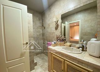 Casa adosada en venta en Lucena