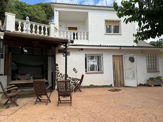 Chalet en venta en Dosrius