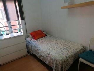 Piso en venta en Plaça Catalunya en Prat de Llobregat, El