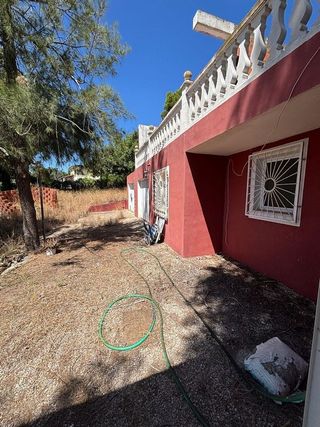 Chalet en venta en Alginet
