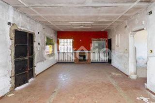 Chalet en venta en Almensilla