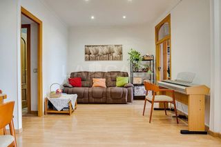 Piso en venta en Sanfeliu en Hospitalet de Llobregat, L´