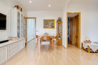 Piso en venta en Sanfeliu en Hospitalet de Llobregat, L´