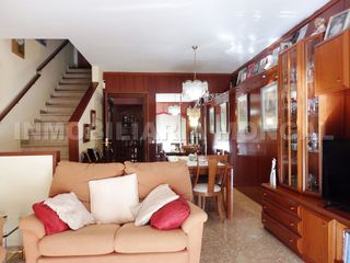 Casa adosada en venta en Marianao en Sant Boi de Llobregat