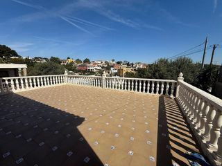 Chalet en venta en Alginet