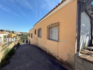Chalet en venta en Alginet