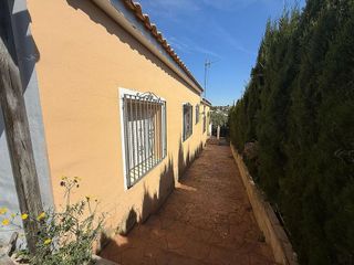 Chalet en venta en Alginet