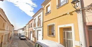 Casa adosada en venta en Tobarra