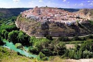 Casa adosada en venta en Tobarra
