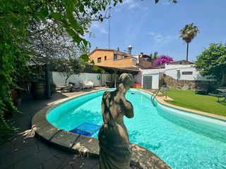 Chalet en venta en Ca n’Esteper – Can Gorgs – Can Gorgs II en Barbera del Vallès
