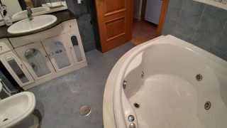 Chalet en venta en Yecla