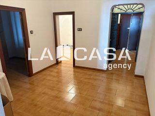 Casa adosada en venta en Centro - Doña Mercedes en Dos Hermanas