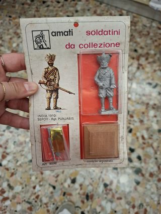 Soldatini Amati India 1910