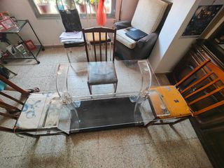 Mesa cristal + 3 sillas